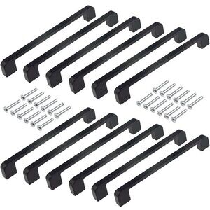 Cabinet hardware pull